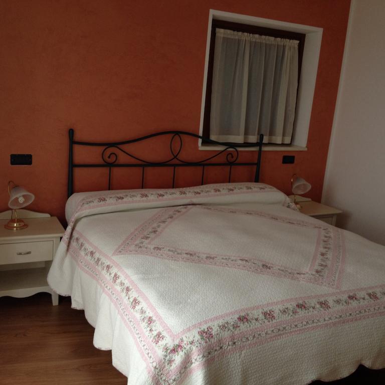 Affittacamere Battistoli Costermano Rum bild