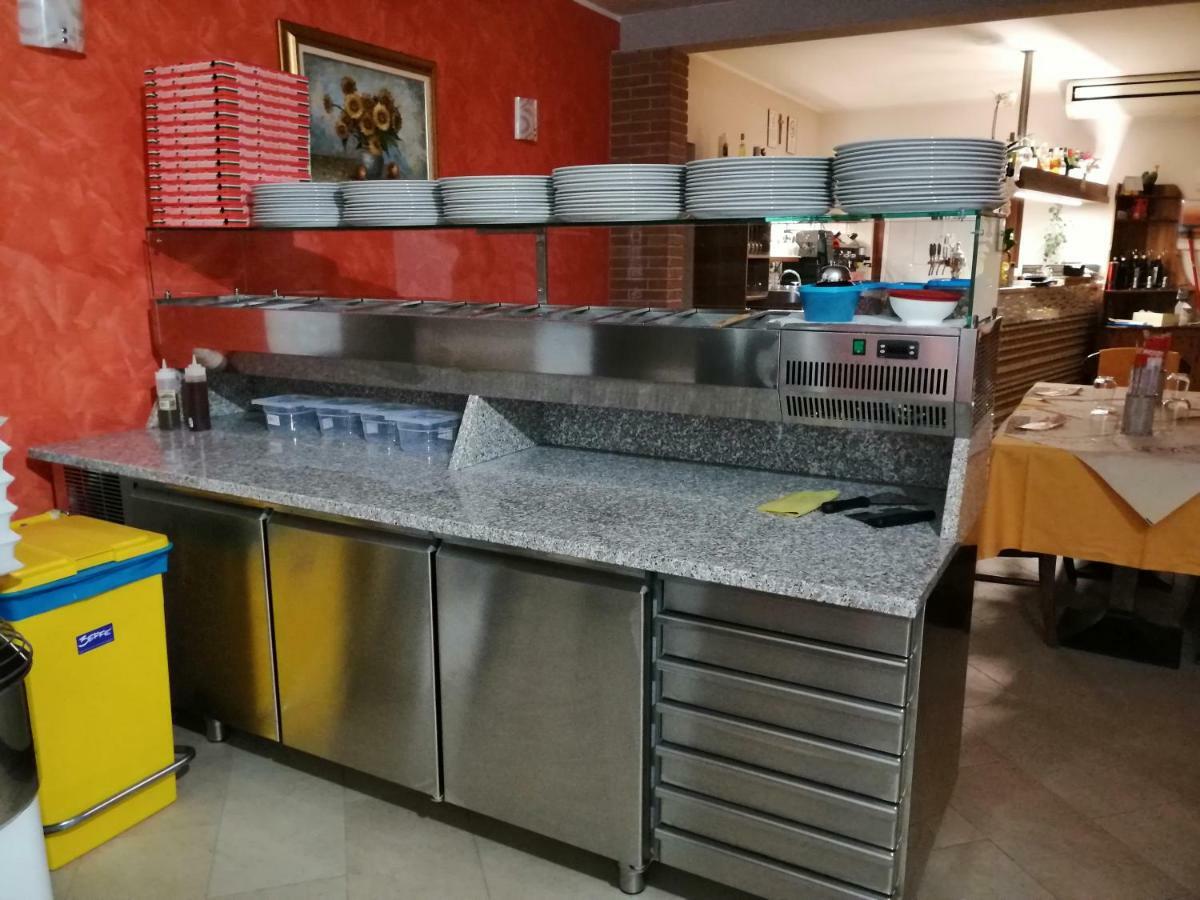Affittacamere Battistoli Costermano Exteriör bild