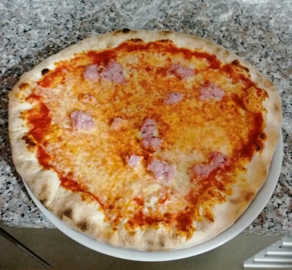 Affittacamere Battistoli Costermano Exteriör bild